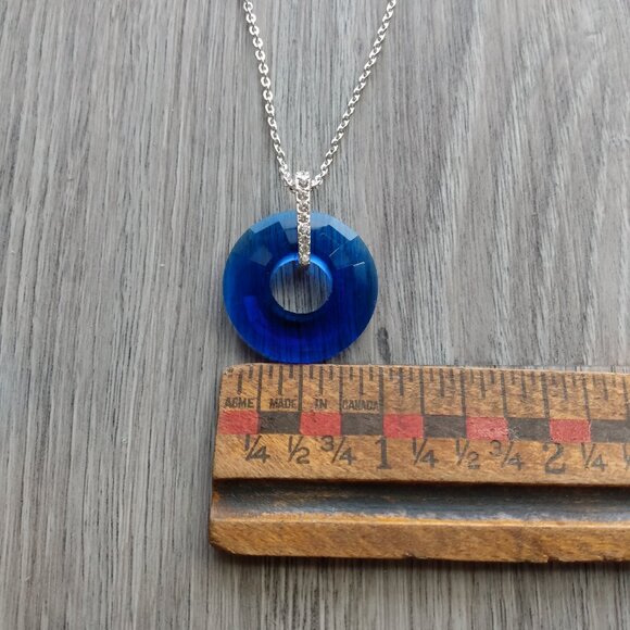 Blue Glass Necklace Circle Pendant Silver Tone Nygard Designer - Picture 9 of 9